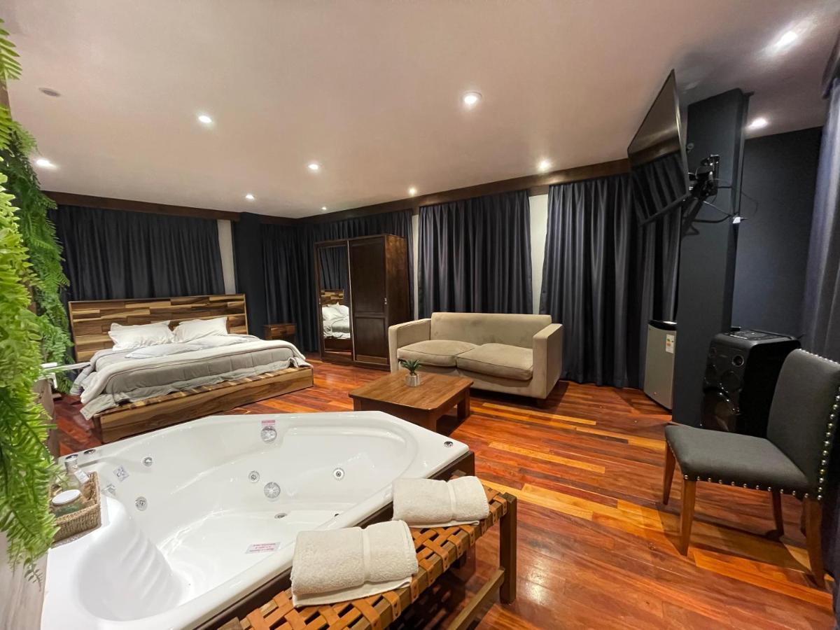 Patio Del Puerto Hotel Boutique Пуэрто-Рико Экстерьер фото